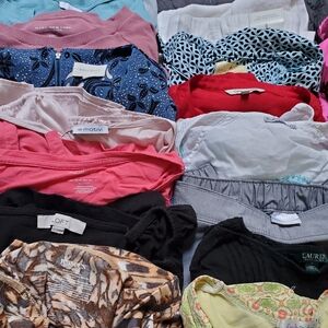 30-piece Women's Bundle Sizes M-XL